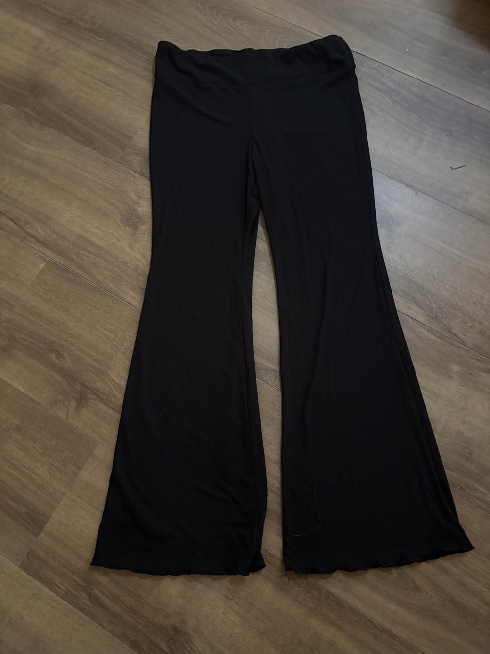 No Boundaries Black Wide-Leg Knit Pants